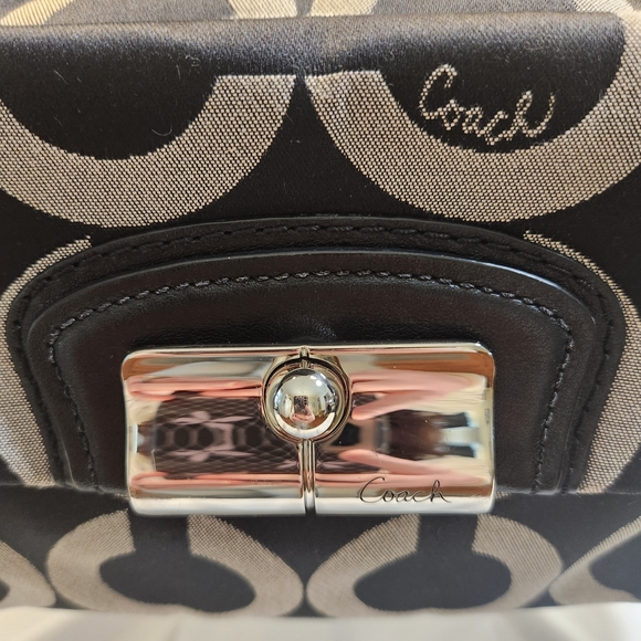 Coach Kristin Op Art Satchel/Hobo Bag - Picture 3 of 13